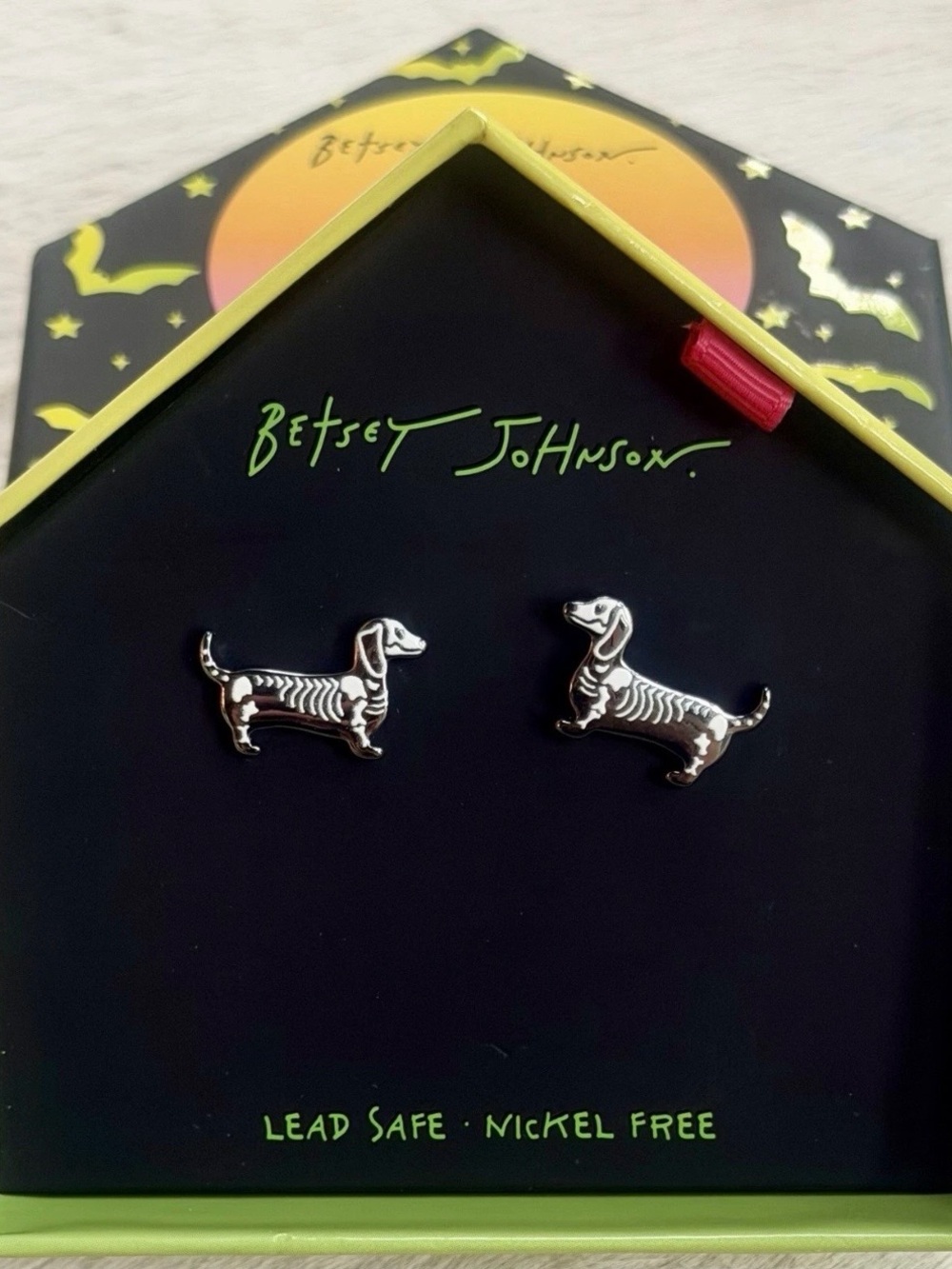 Betsey Johnson Halloween Dachshund Skeleton Stud Earrings Cute Dog Gift Box New